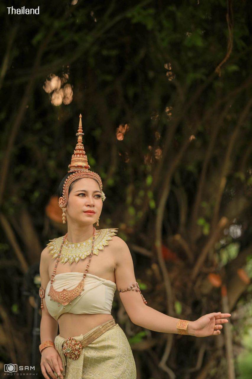 THAI ANCIENT COSTUME: THAI TRADITIONAL DRESS | THAILAND 🇹🇭