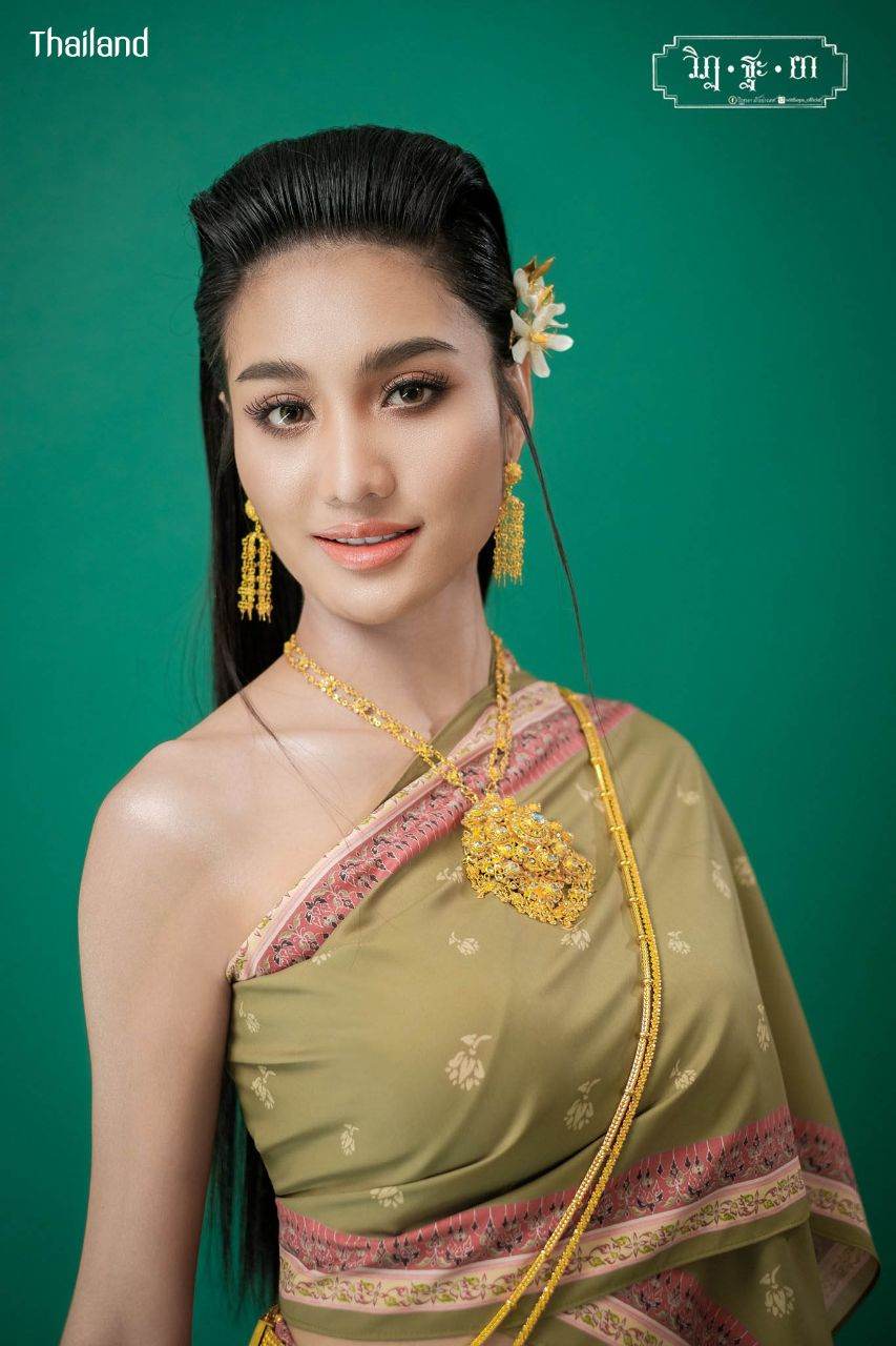 Thai Royal Outfit during the reign of King Rama I - III of SIAM | THAILAND 🇹🇭