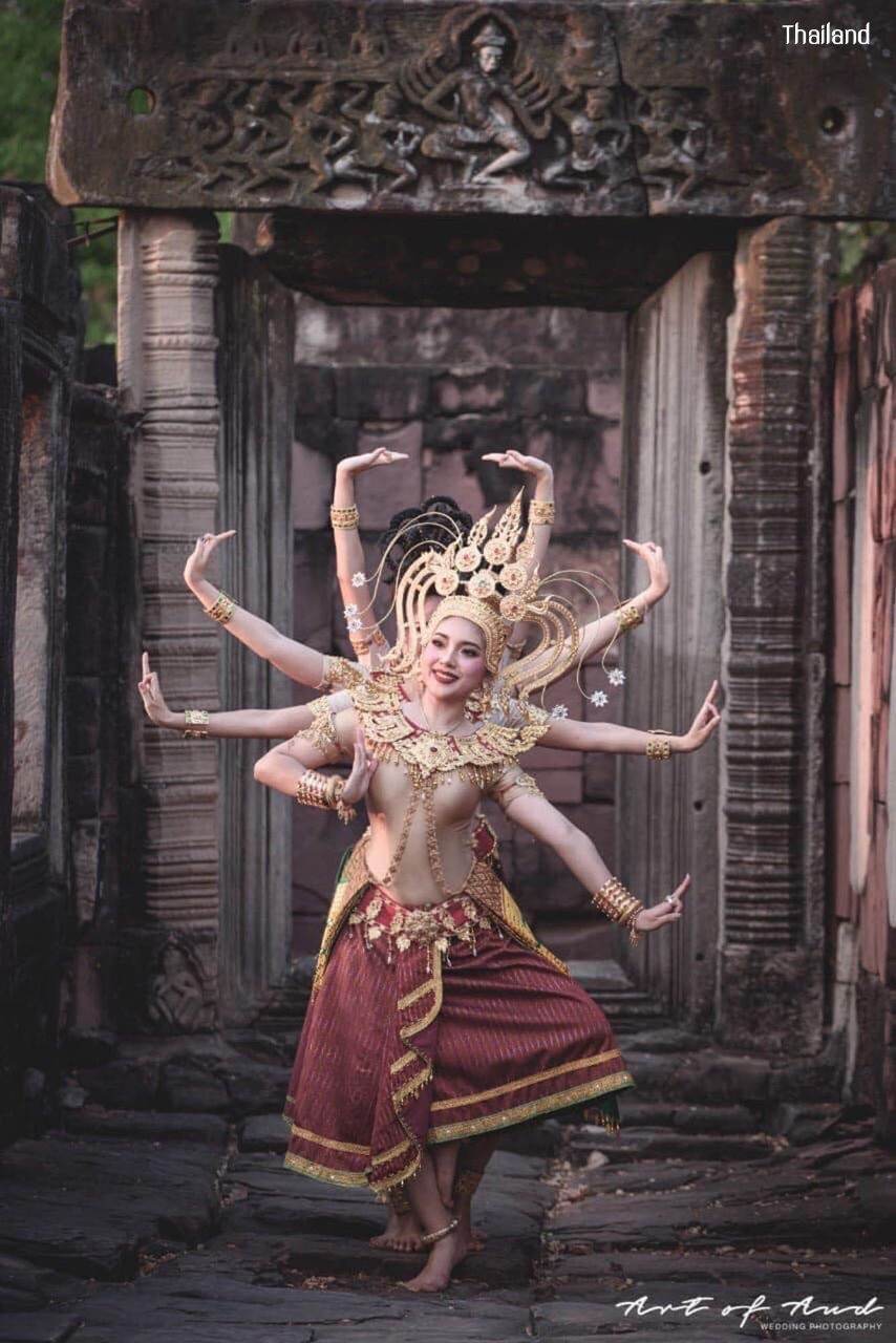 Phimai Pura Dance (ระบำพิมายปุระ) - Thai apsara performance | THAILAND 🇹🇭