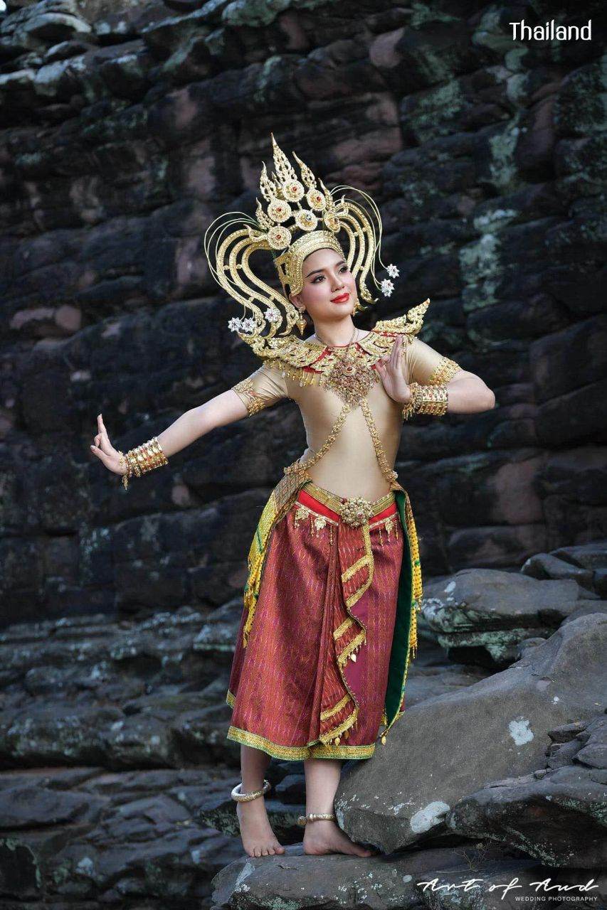 Phimai Pura Dance (ระบำพิมายปุระ) - Thai apsara performance | THAILAND 🇹🇭