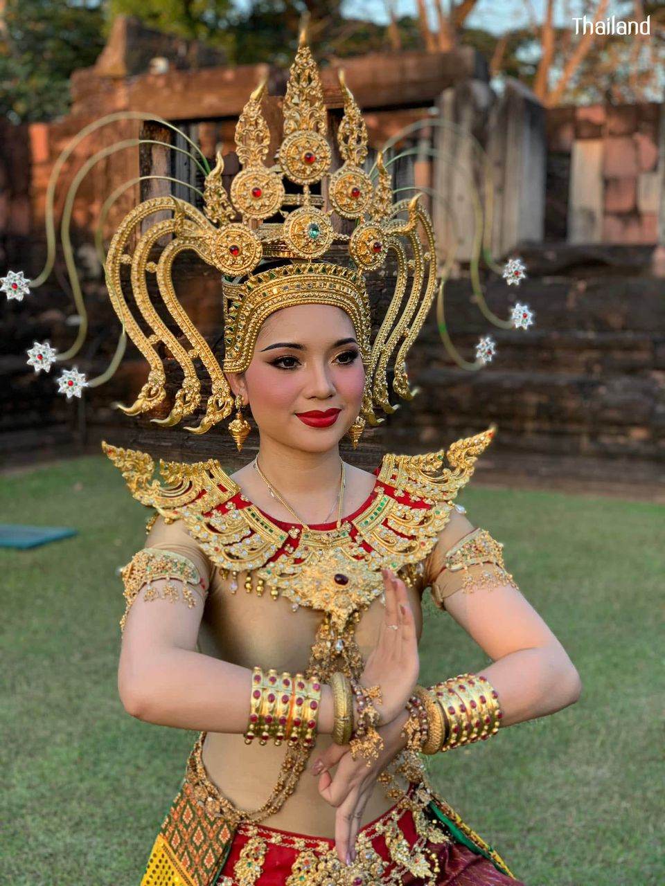 Phimai Pura Dance (ระบำพิมายปุระ) - Thai apsara performance | THAILAND 🇹🇭