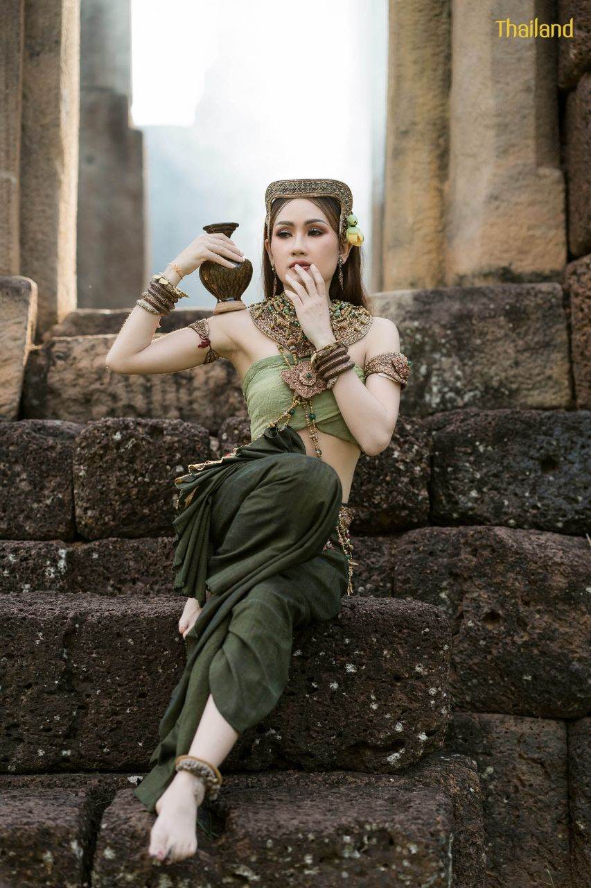 The Beauty of Thai Apsorn: Thai Apsara | THAILAND 🇹🇭