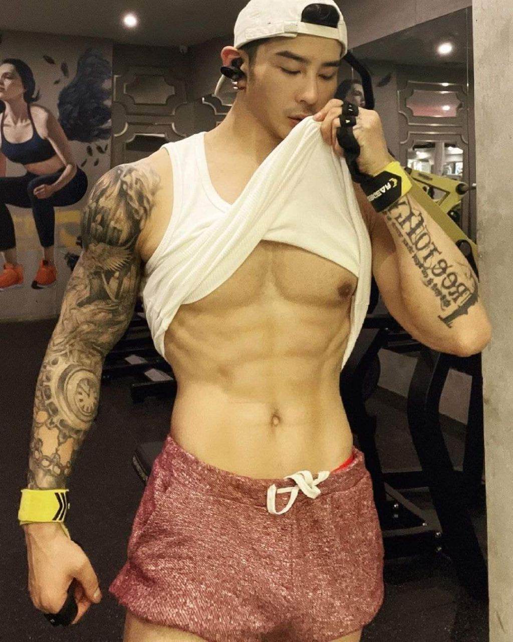 กรุ่นกลิ่นกาย43