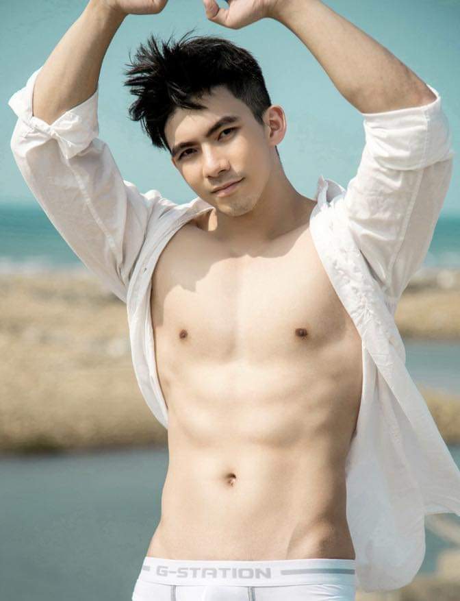 กรุ่นกลิ่นกาย44