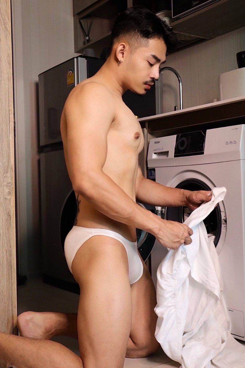 กรุ่นกลิ่นกาย46