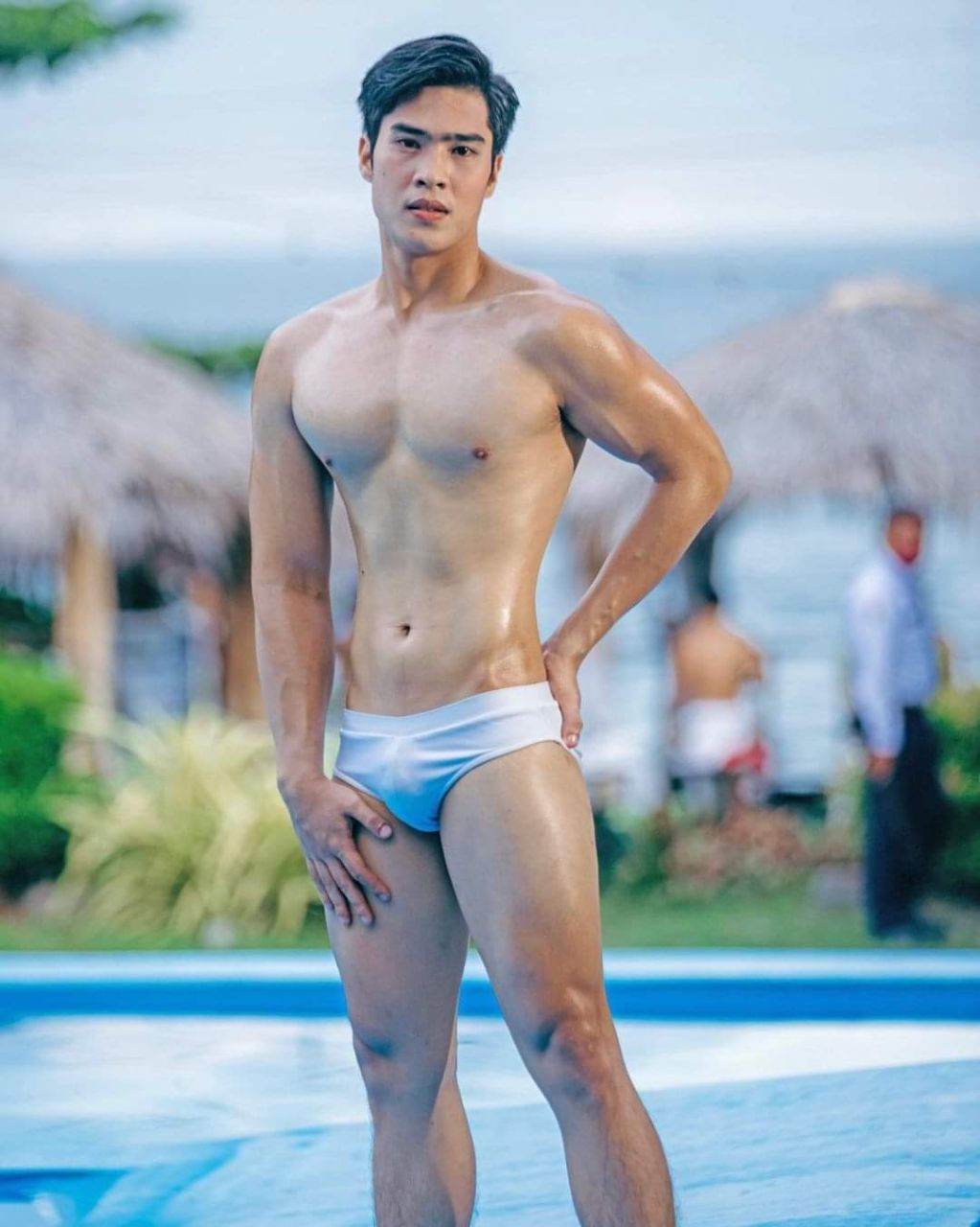 เรือนกายชายหนุ่ม6
