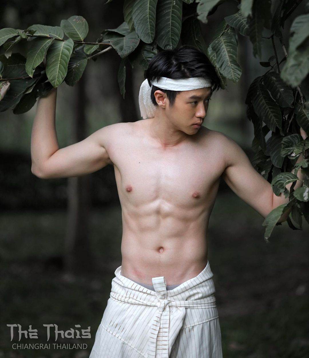 เรือนกายชายหนุ่ม11