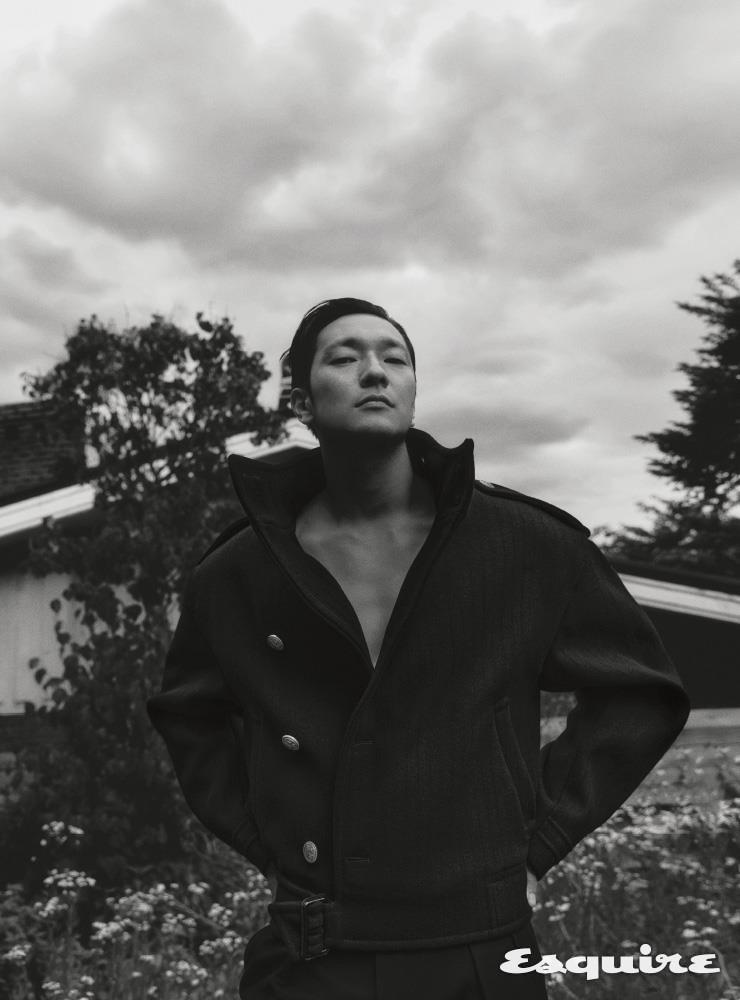 Son Sukku @ Esquire Korea July 2022