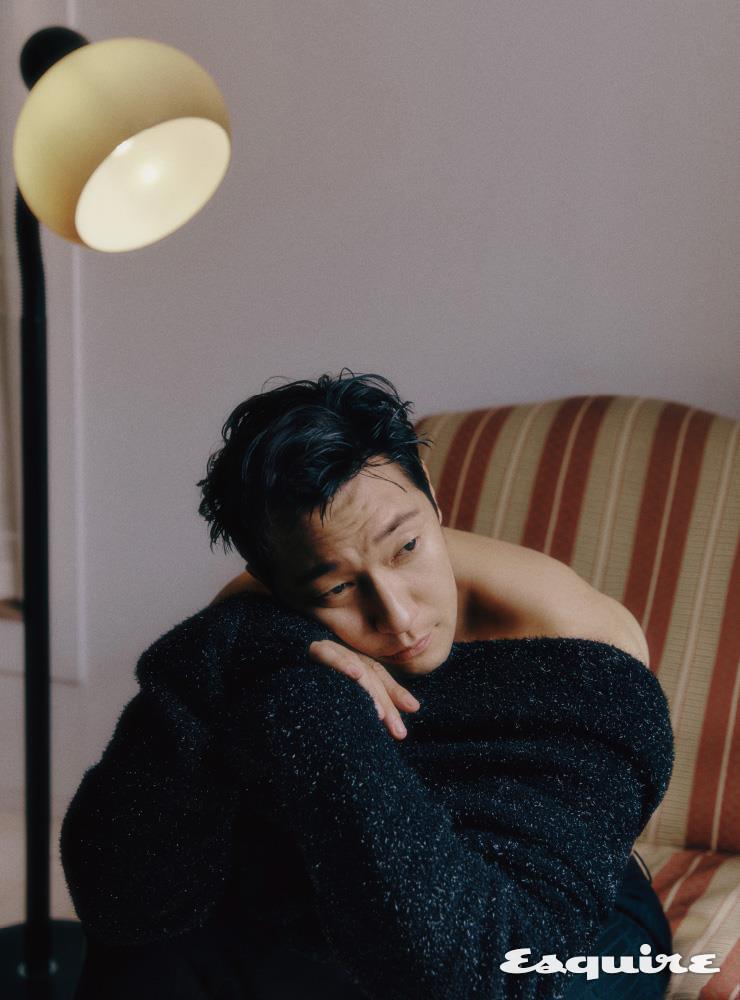 Son Sukku @ Esquire Korea July 2022
