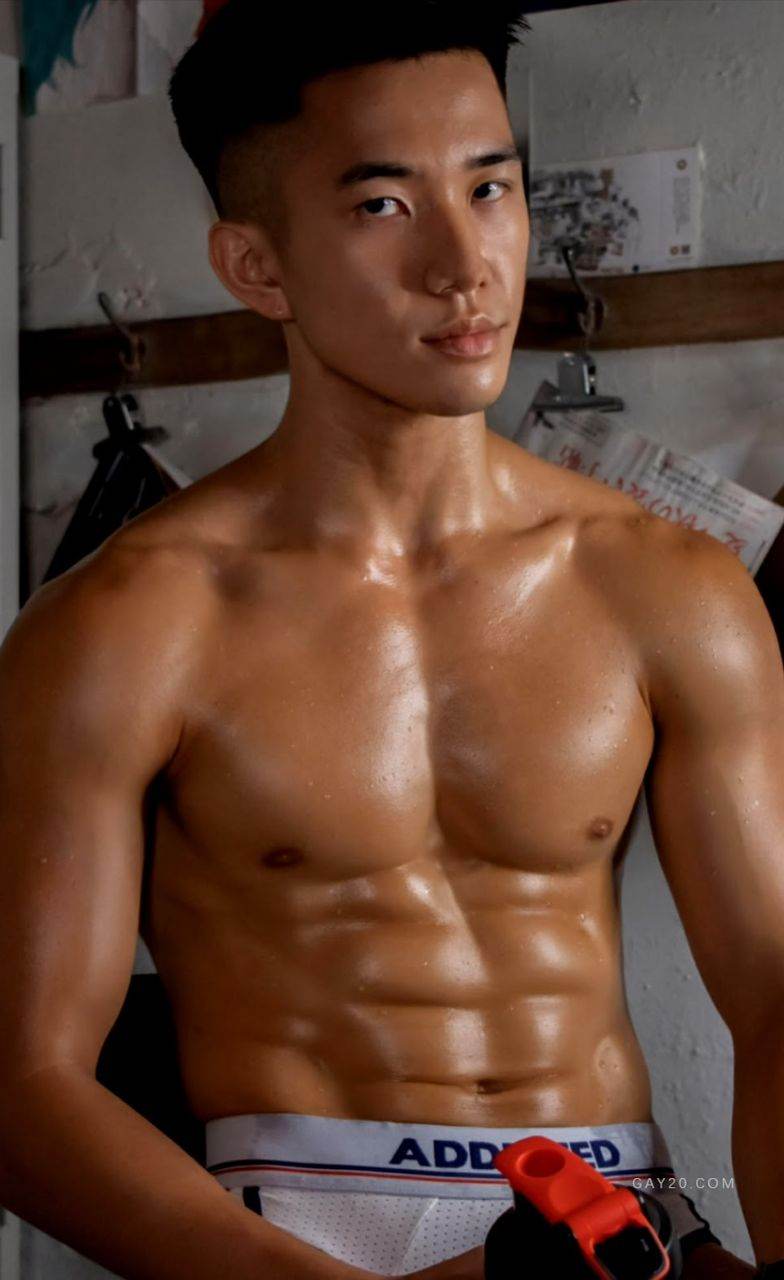 หนุ่มหล่อขึ้นปก 1106.2
