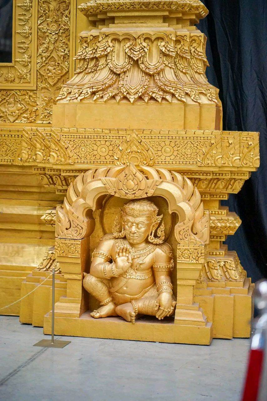 Thailand:Thai art:Thai culture.ฉากและอุปกรณ์ประกอบโขน:Khon: Asia art.