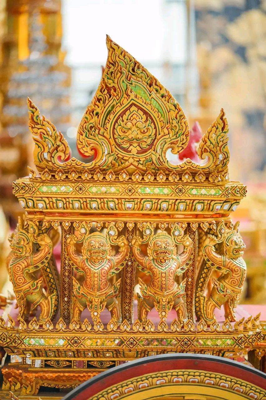 Thailand:Thai art:Thai culture.ฉากและอุปกรณ์ประกอบโขน:Khon: Asia art.