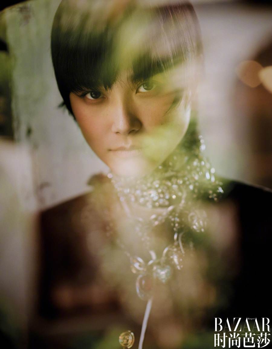 Chris Lee @ Harper&rsquo;s Bazaar China July 2022