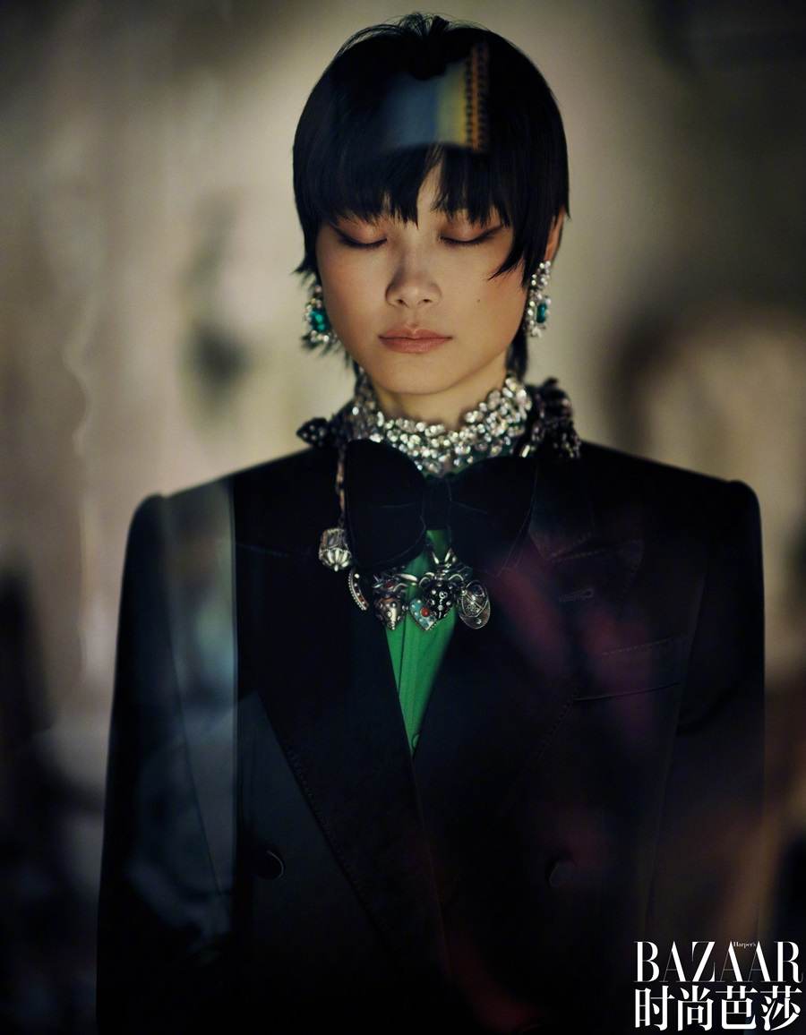 Chris Lee @ Harper&rsquo;s Bazaar China July 2022