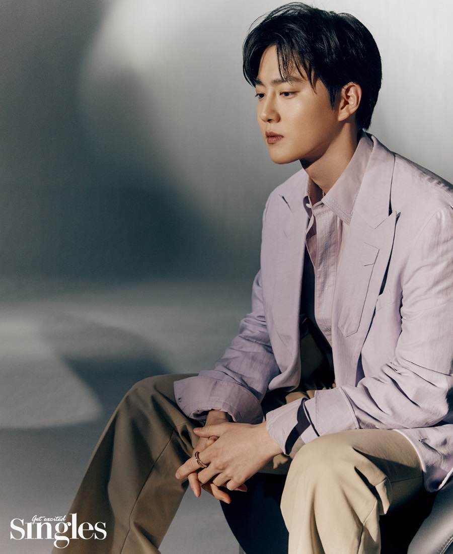 Suho @ Singles Korea June 2022