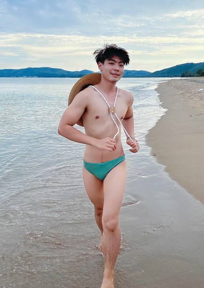เรือนกายชายหนุ่ม26