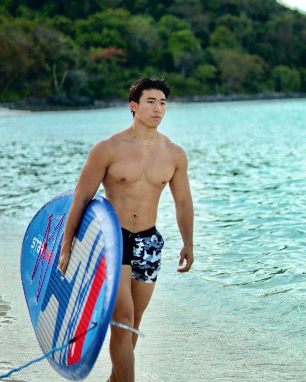 เรือนกายชายหนุ่ม31