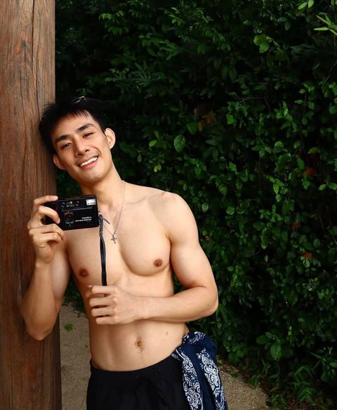 เรือนกายชายหนุ่ม37