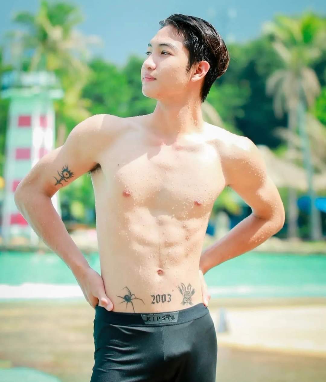 เรือนกายชายหนุ่ม45