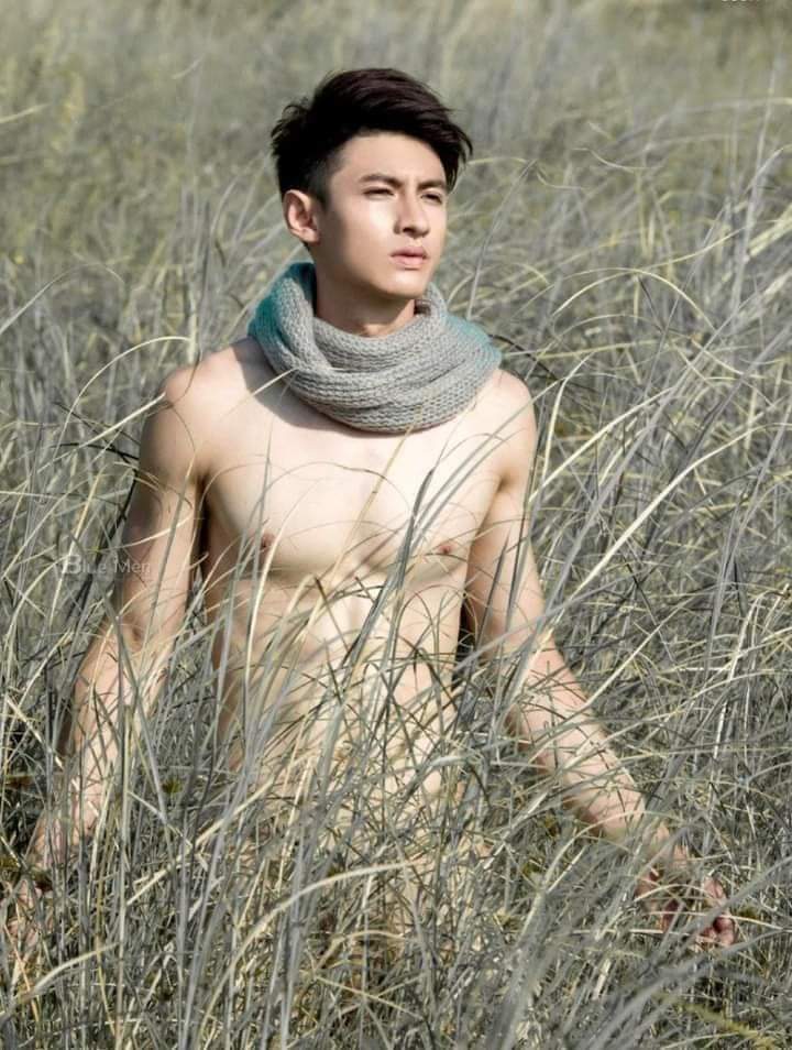 เรือนกายชายหนุ่ม45