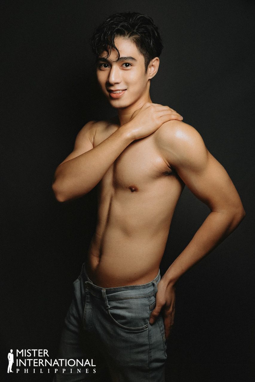 ผู้เข้าประกวดMister International Philippines 2/4
