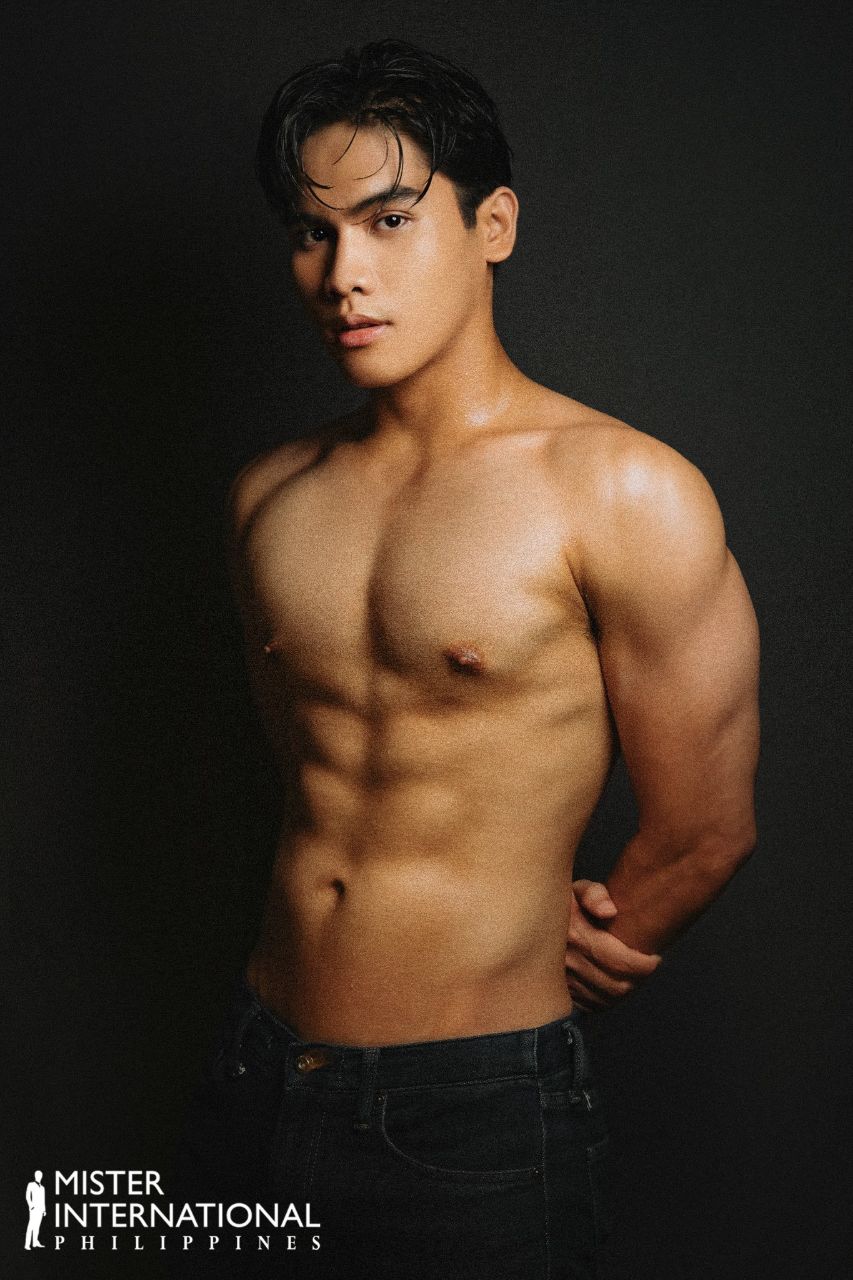ผู้เข้าประกวดMister International Philippines 4/4
