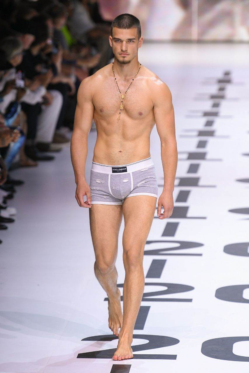 RUNWAY เดือด