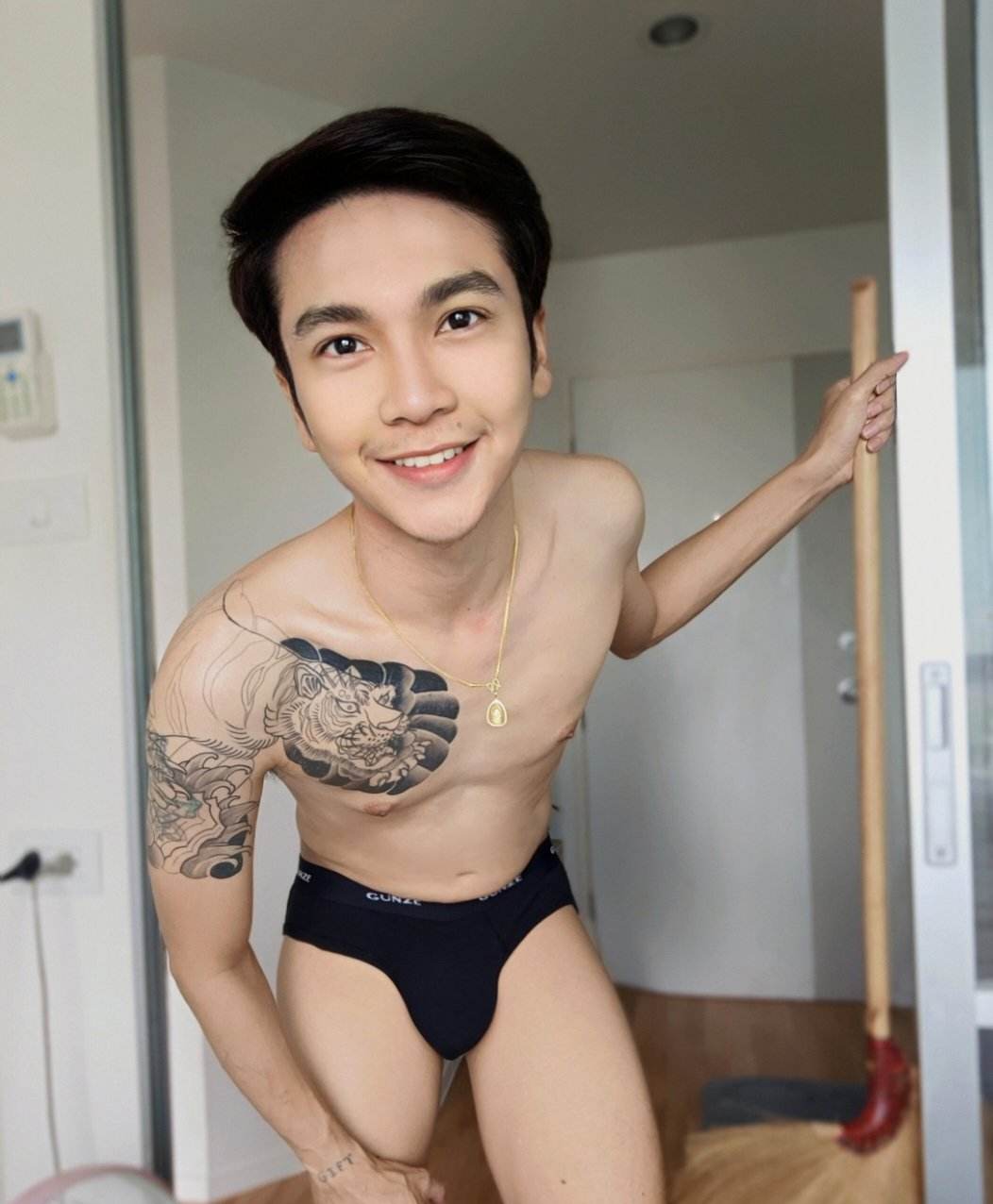 หลงผู้หนักมาก48