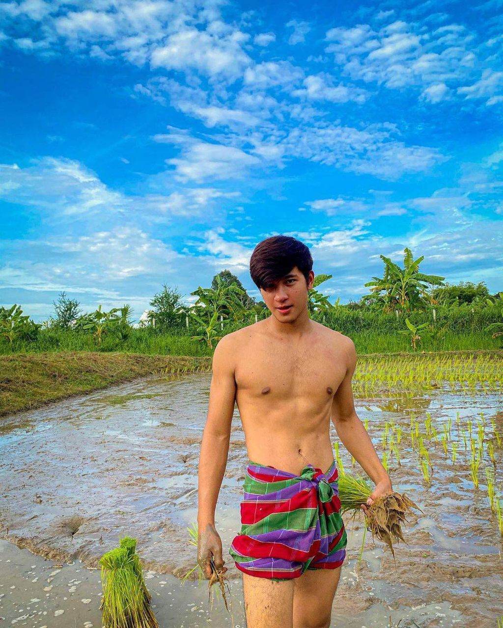 อยากโดนหญ้าอ่อนสอนรัก