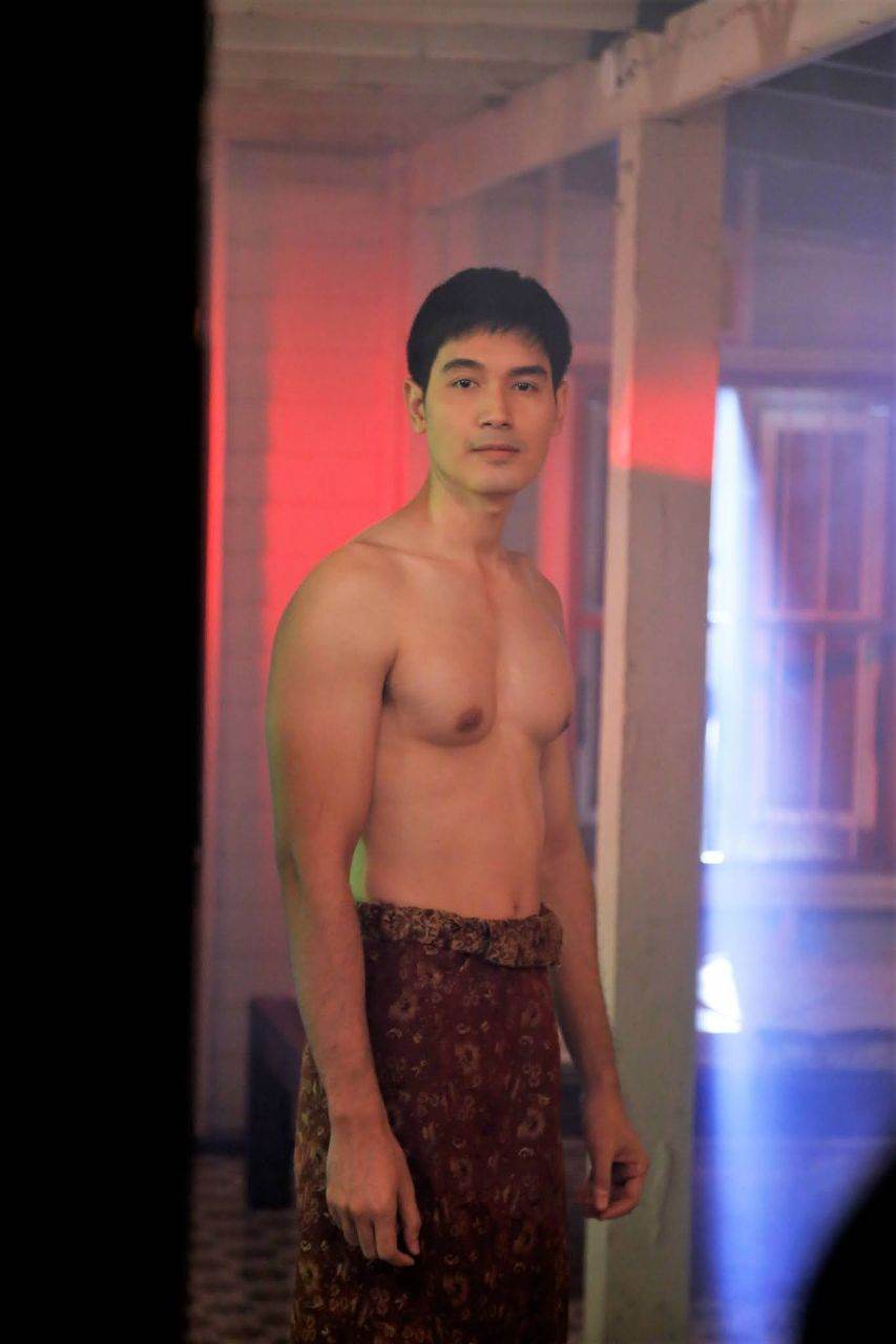 หล่อเข้มไทยๆ