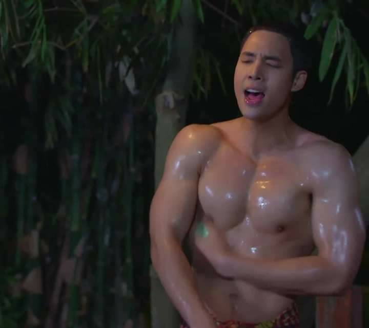 หล่อเข้มไทยๆ