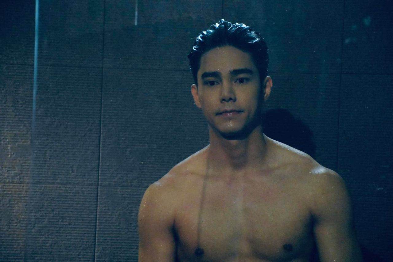 หล่อเข้มไทยๆ