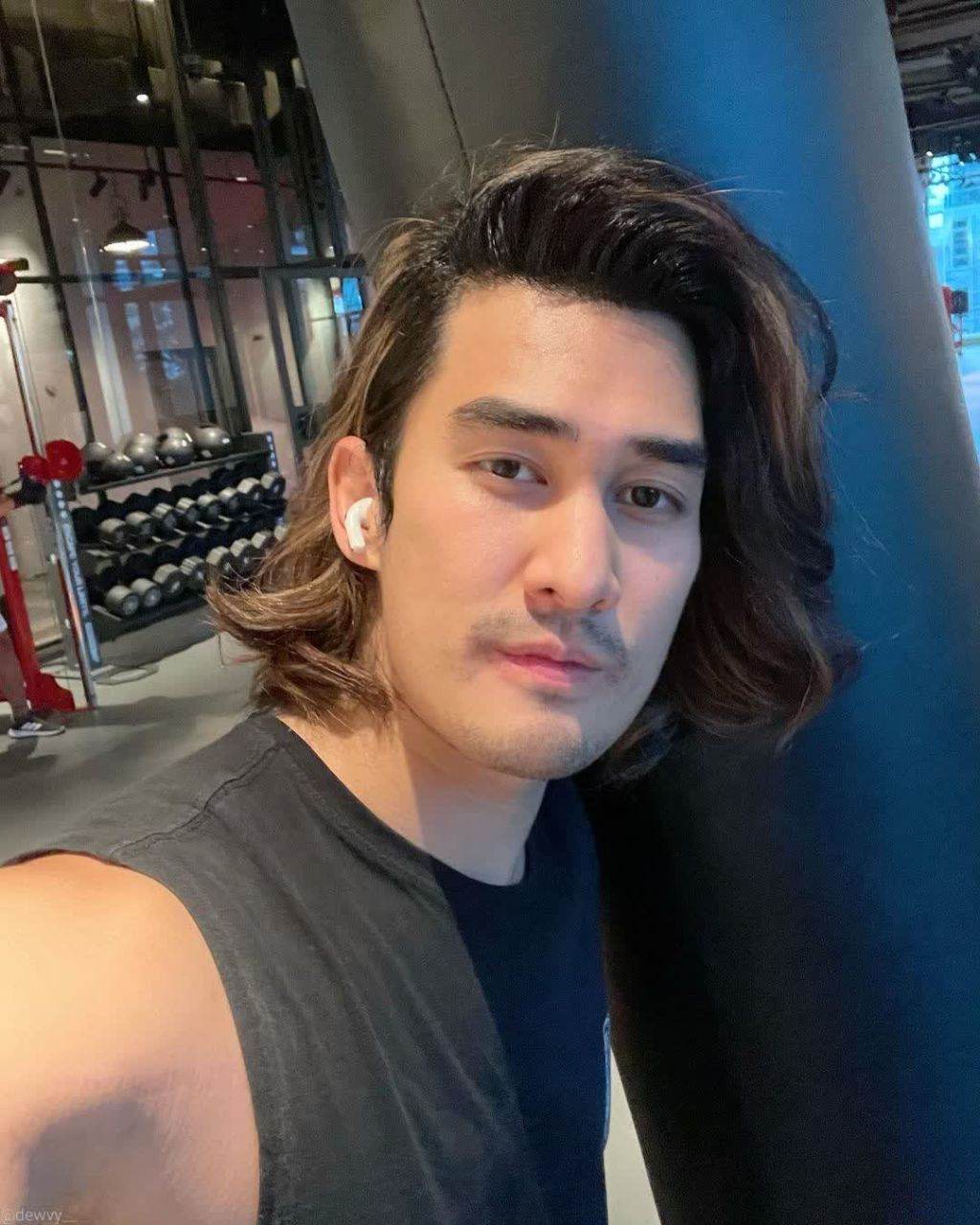 รัก
