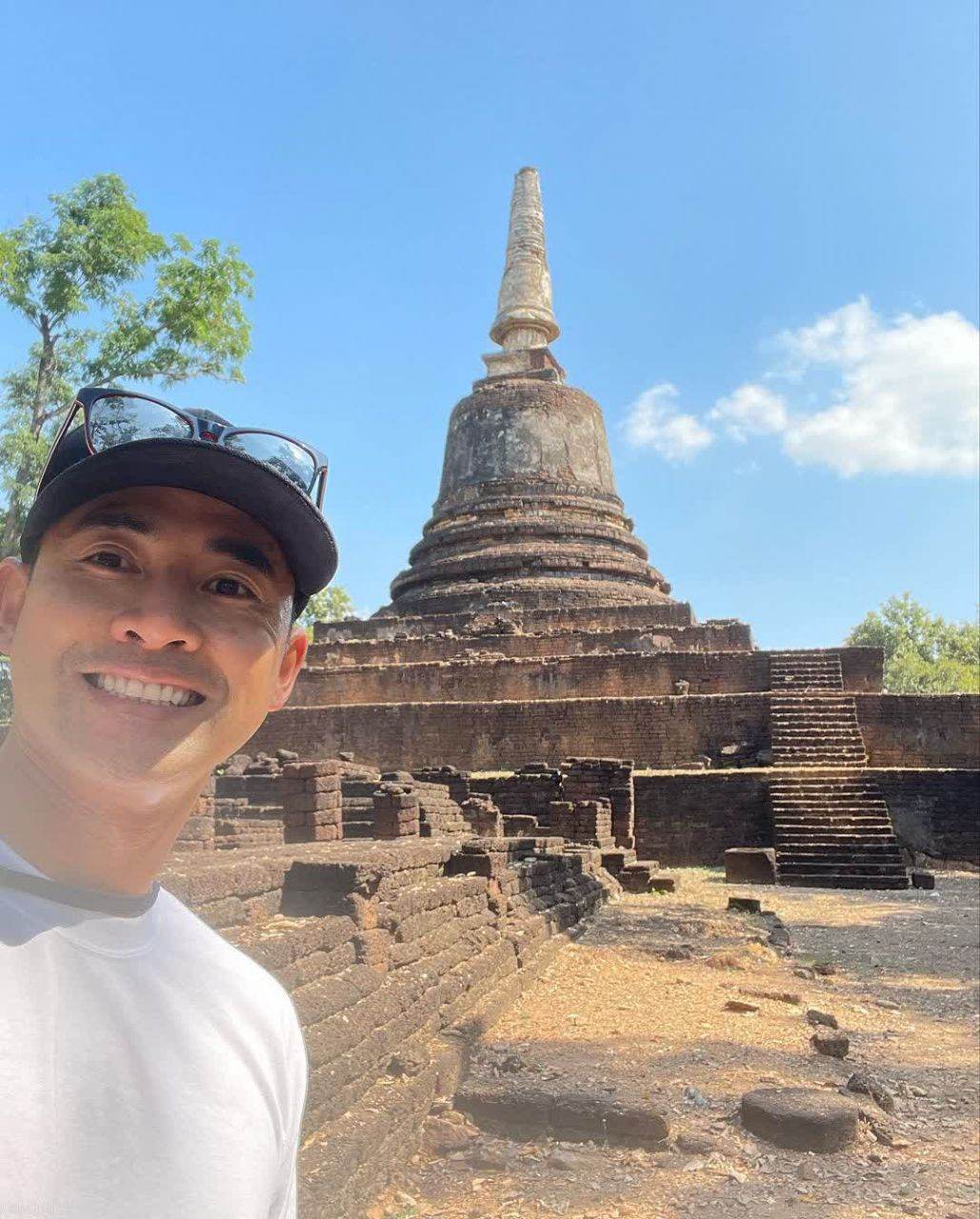 รัก