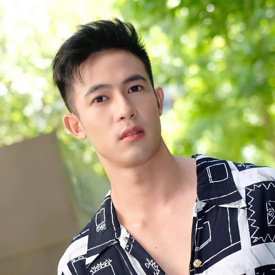รวมผู้