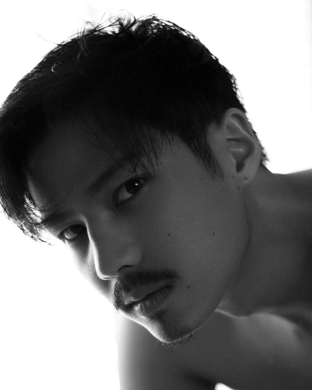 รวมผู้