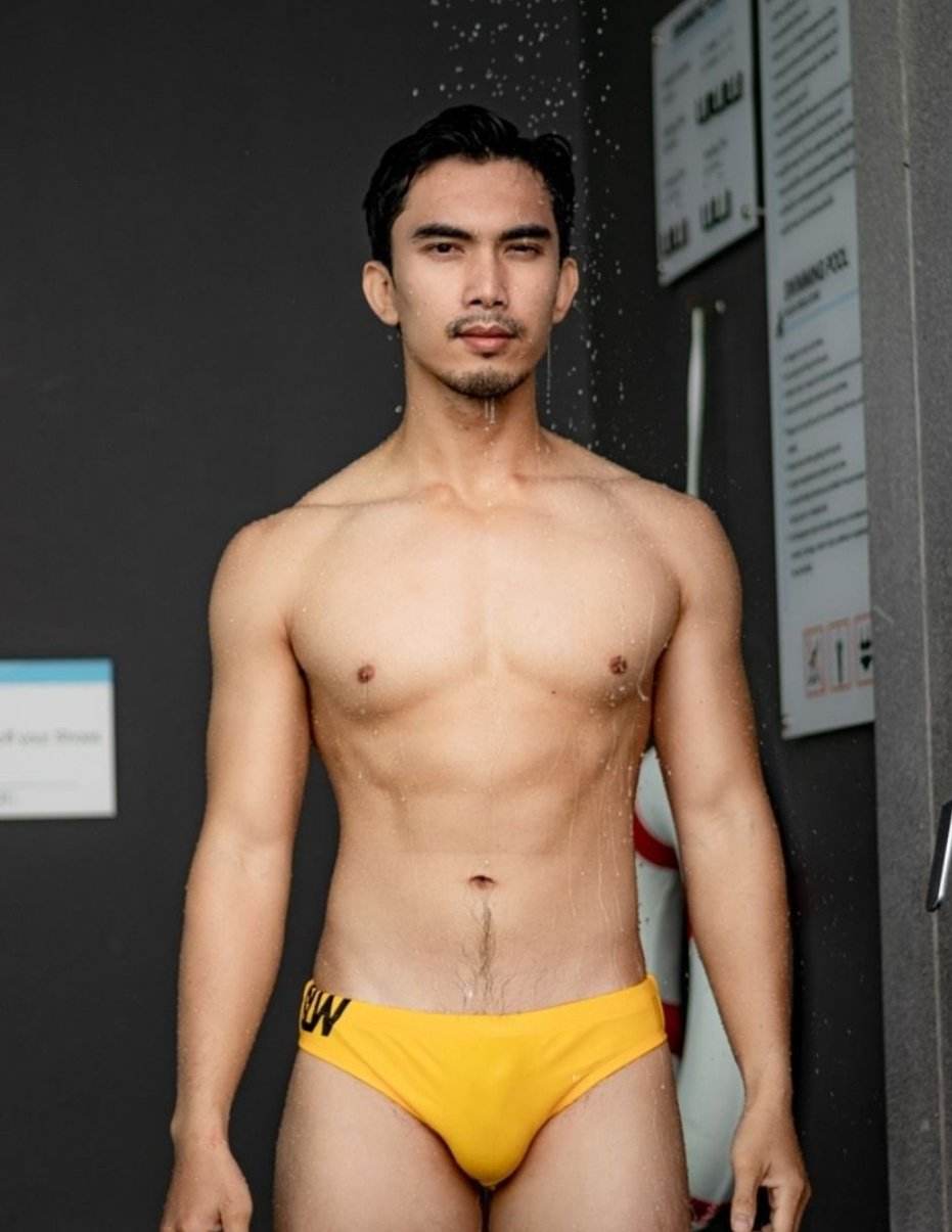 อาทิตย์สุขสันต์