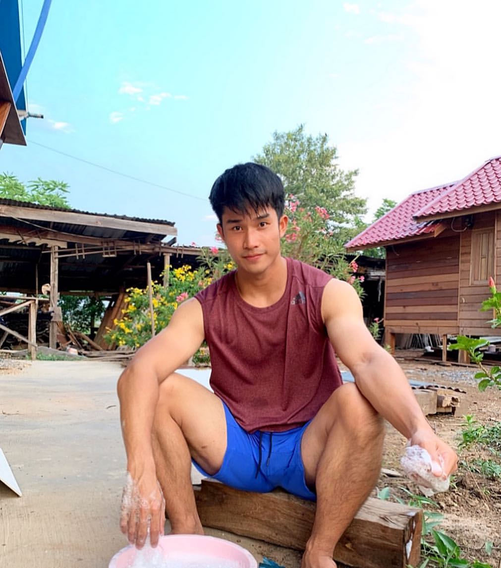 ดูเพลินๆก่อนเดินเข้าห้องน้ำ9