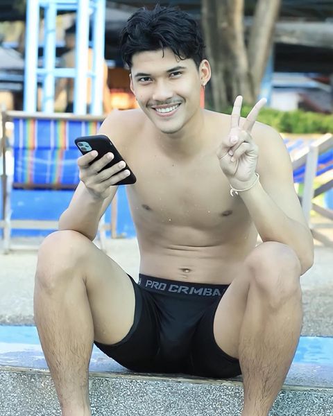 ดูเพลินๆก่อนเดินเข้าห้องน้ำ15
