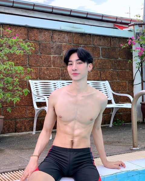 ดูเพลินๆก่อนเดินเข้าห้องน้ำ20
