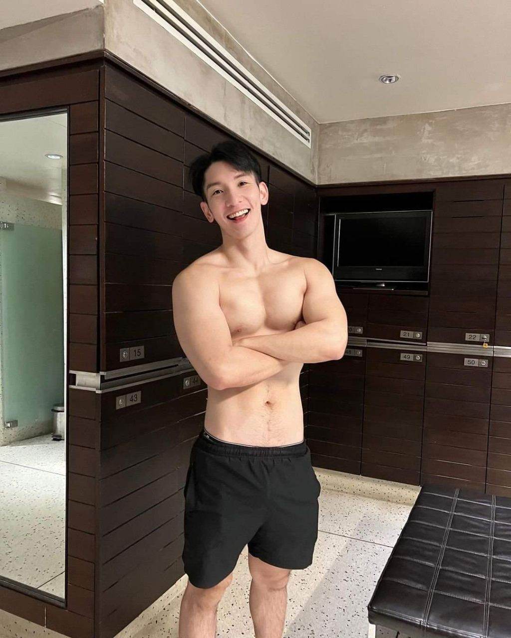 ดูเพลินๆก่อนเดินเข้าห้องน้ำ30