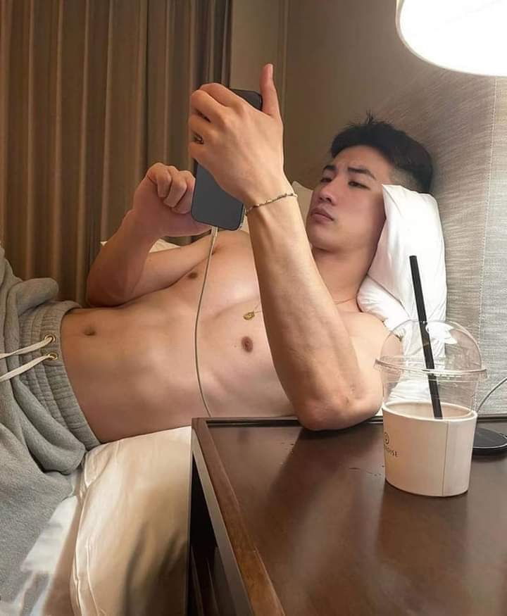 ดูเพลินๆก่อนเดินเข้าห้องน้ำ30