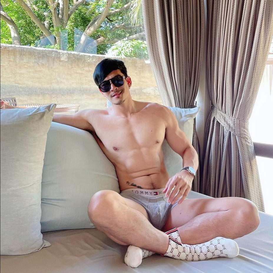 ดูเพลินๆก่อนเดินเข้าห้องน้ำ32