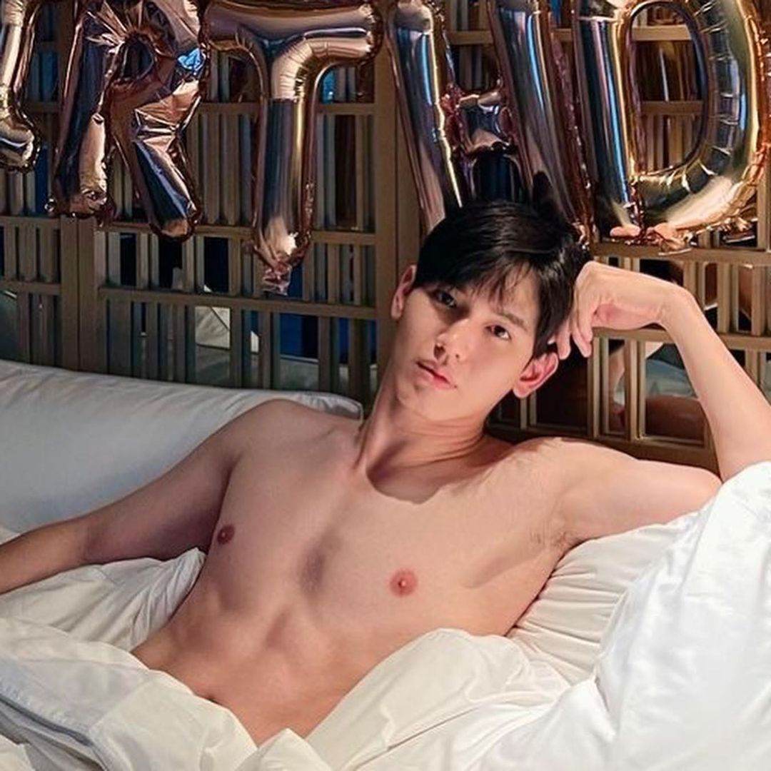 ดูเพลินๆก่อนเดินเข้าห้องน้ำ33