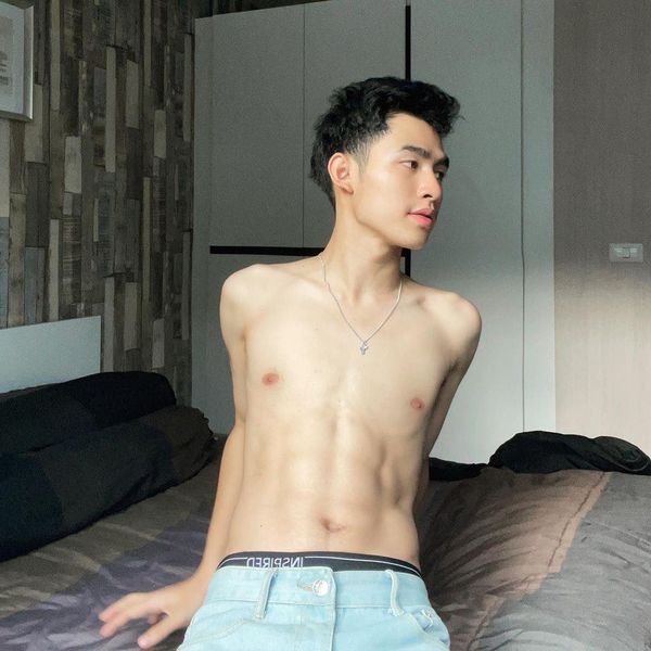 ดูเพลินๆก่อนเดินเข้าห้องน้ำ34