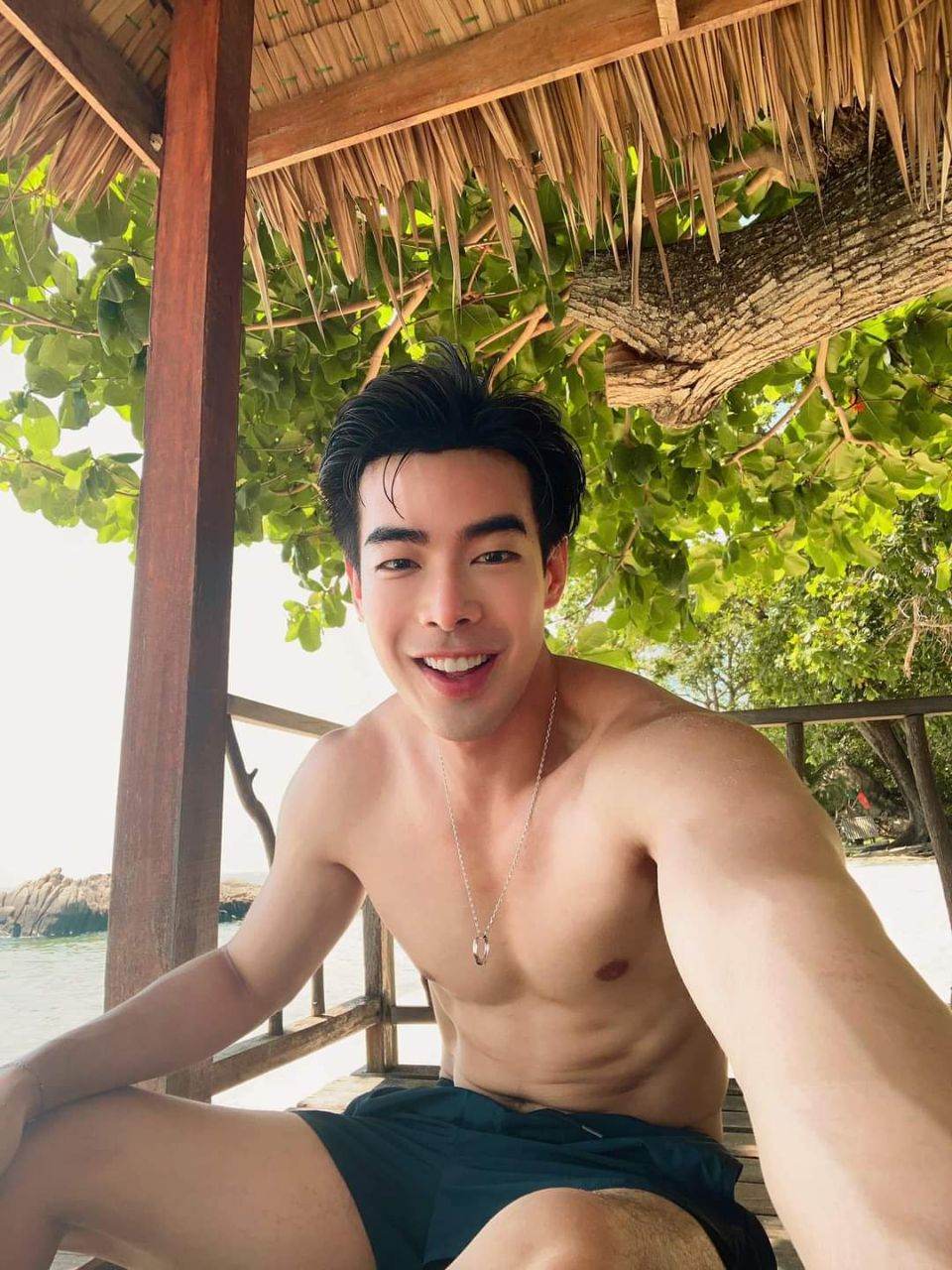 ดูเพลินๆก่อนเดินเข้าห้องน้ำ37