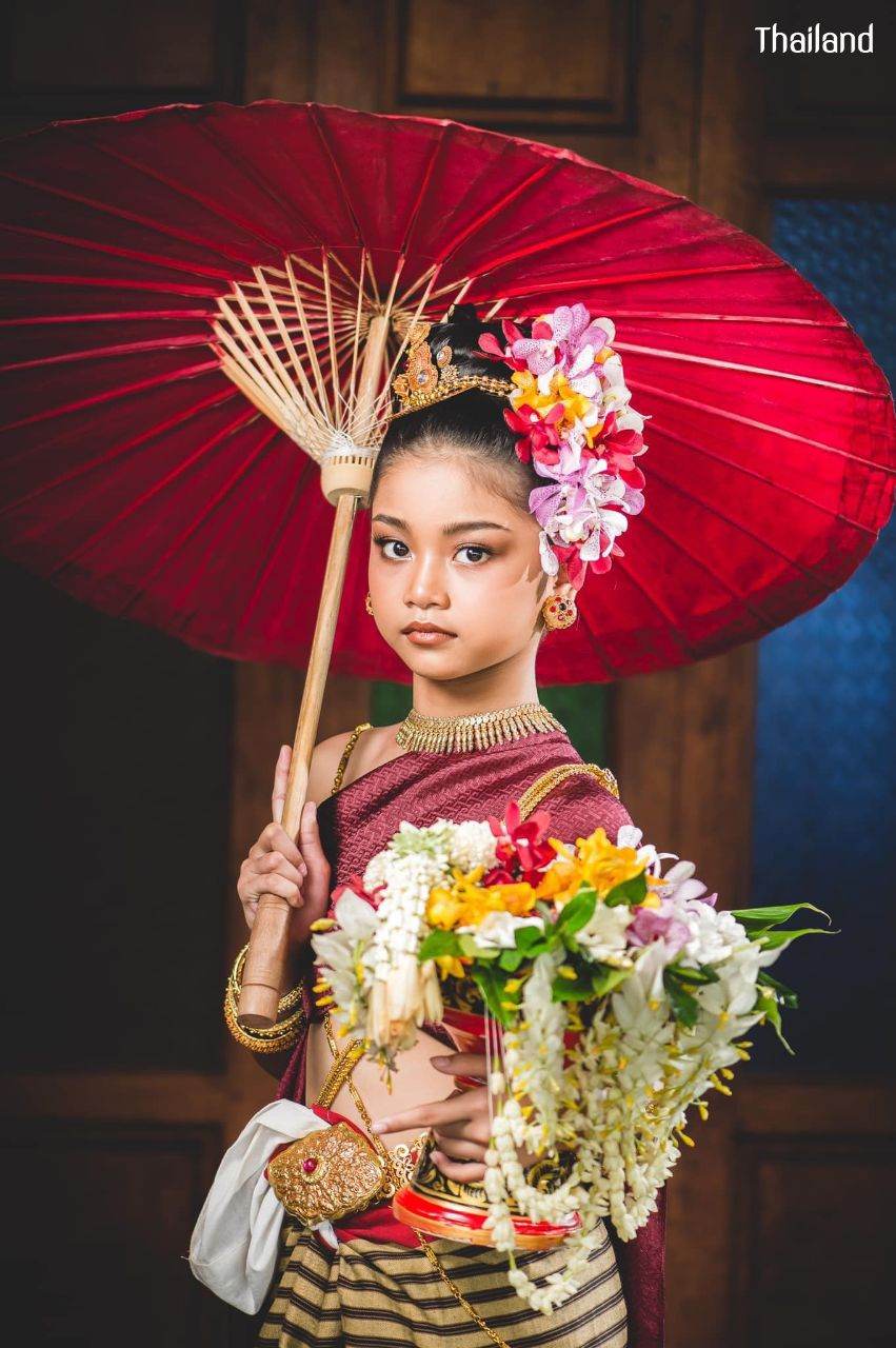 Tai Yuan Ethnic: Lanna Traditional Dress | THAILAND 🇹🇭