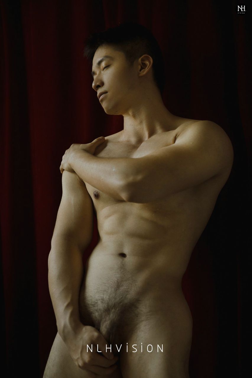 ดูเพลินๆก่อนเดินเข้าห้องน้ำ49