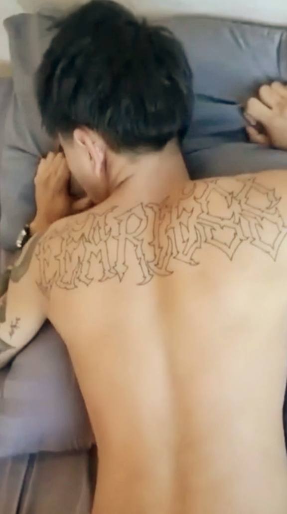 ร้องลั่นทั้งกลางวันทั้งกลางคืนเลยเชียว