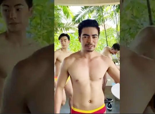ปลุกแต่เช้าเพื่อมาให้ซี๊ดส์